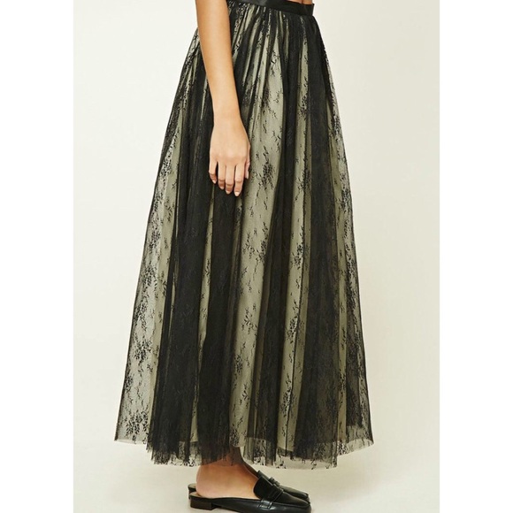 Forever 21 Black Maxi Tulle Skirt - Picture 2 of 5